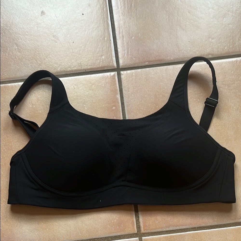 Lululemon Run Times Bra high support